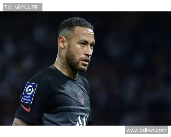 法甲巴黎圣日耳曼连续3年夺冠,内马尔率队称霸联赛!