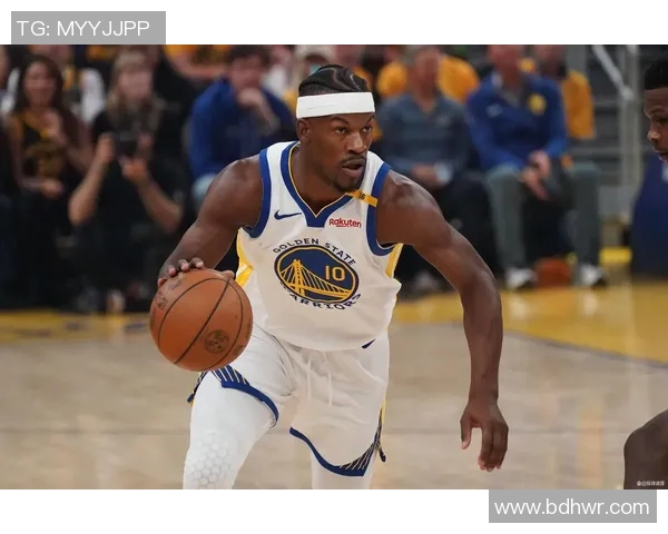 勇士主场大胜开门红迎来：全新赛季的璀璨序曲