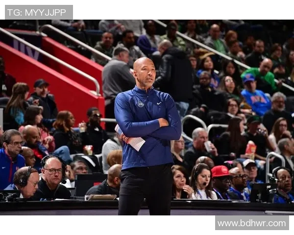 活塞主帅凯西抨击球队防守表现，呼吁全队反思